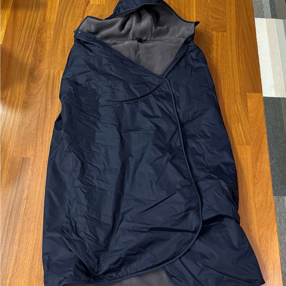 Mambe Waterproof Blanket